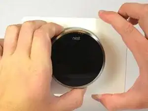 Nest Learning Thermostat 2. Generation Batteriewechsel
