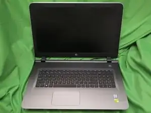 HP Pavilion - 17 g173ca Zugang zu RAM und Festplatte