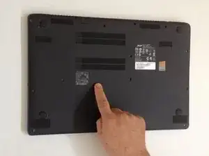 Acer Aspire V5-572 - Akku Reset
