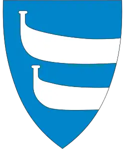 Blaues Wappen mit zwei Bootsenden