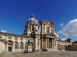 Église Notre-Dame du Val-de-Grâce, Fassade zur Rue Saint-Jacques