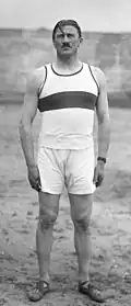 Émile Écuyer 36,10&nbsp;m / Rang&nbsp;vierzehn