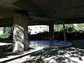 Installation unter der Hochstraße