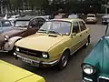 Škoda 120 L mit Rundscheinwerfern (1976–1981)