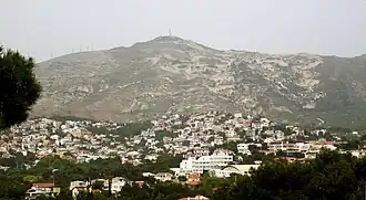Blick von Nea Pendeli auf das Pendelimassiv