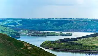 Der Dnister in der Nähe des Dorfes Ţipova, Region Rezina, Moldawien