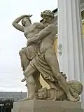 Raub der Proserpina, Eingang der Staatlichen Bergbau-Universität St. Petersburg