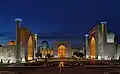 Registan-Platz bei Nacht, 2023
