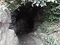 Eingang der Alutila-Höhle