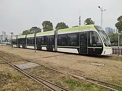 Flexity 2 im oberleitungslosen Betrieb in Nanjing, Qilin Linie
