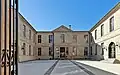 Innenhof des Bischofspalastes mit Museumseingang