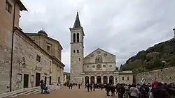 Spoleto und Tempietto sul Clitunno