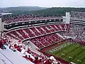 Die Südseite mit dem Frank Broyles Athletics Center (2006)