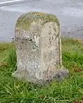 Halbmeilenstein an der B 6 in Calbitz