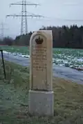 Stationsstein an der B 180 / Alte Stollberger Straße