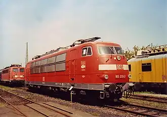 103&nbsp;233 in verkehrsroter Lackierung im DB Museum Koblenz