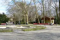 Musikpavillon und Brunnen, 2013