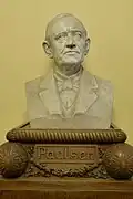Büste von Friedrich Paulsen, im Eingangsbereich der Schule