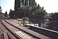 Blick von der Neuköllnischen Brücke in Richtung Grenzalleebrücke, unten das Gleis zur Grenzallee, 1988