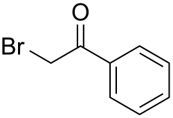 Strukturformel von Bromacetophenon