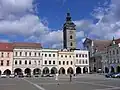Der Schwarze Turm vom Hauptplatz aus gesehen