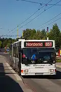 Farbige Unter­legung von Linie und Ziel beim O-Bus Eberswalde