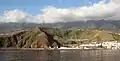 Vulkankrater Risco de La Concepción mit Stadtteil La Caldereta