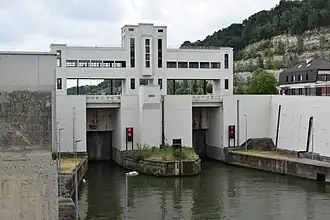 Zwei Hubtore am Unterhaupt der Altschleuse