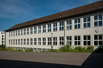Schulhaus Feld