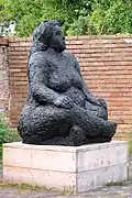 Frau, ein Fels