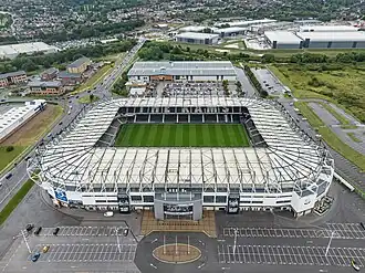Von Arne Müseler fotografiertes Luftbild des Pride Park Stadium (2023)