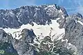 Höllentalferner bei hoher Schneelage mit Seilschaften im Anstieg (2024)