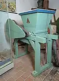Ortsfeste, elektrifizierte Abbeermaschine