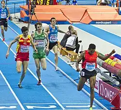 Ciarán Ó Lionáird (grünes Trikot) konnte das Rennen nicht&nbsp;beenden