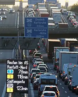 A 5: 78&nbsp;min Fahrtzeit B 3: 123&nbsp;min Fahrtzeit