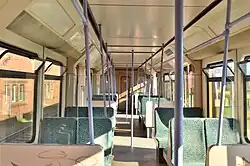 Fahrgastbereich der BVG-Baureihe 480