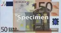 Vorderseite der 50-Euro-Banknote (ES1) unter weißem Licht