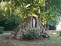 Replik einer Lourdesgrotte
