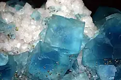 Hellblau