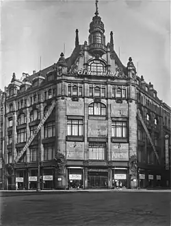 Konfektionshaus Franz Ebert (um 1920; Fotoatelier Hermann Walter)