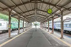 Bahnsteig 2/3