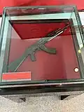 Waffe von Adem Jashari