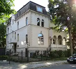 Akazienallee 18