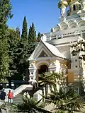 Eingang der Kirche