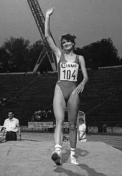 Galina Astafei, 1992 Olympiazweite, belegte Rang vier – sie startete hier noch für Rumänien, ab 1995 dann für&nbsp;Deutschland