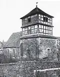 Alte evangelische Kirche Wellerode mit aufgesetztem Turm aus Fachwerk