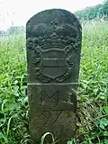 Ostseite des alten Grenzsteins mit dem Wappen des Hochstifts Münster