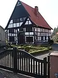 Altes Fachwerkhaus an der Hauptstraße