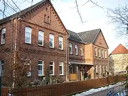 Der St.-Johannis-Kindergarten im alten Schulgebäude an der Kirche