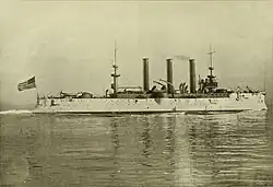 Die Brooklyn, Flaggschiff von Kommodore Schley vor Santiago de Cuba